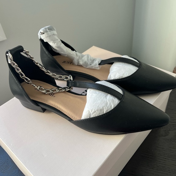 Chain strap Flats - Picture 2 of 5